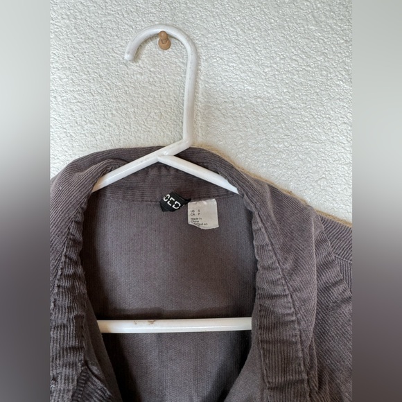 Jacket - Picture 2 of 2